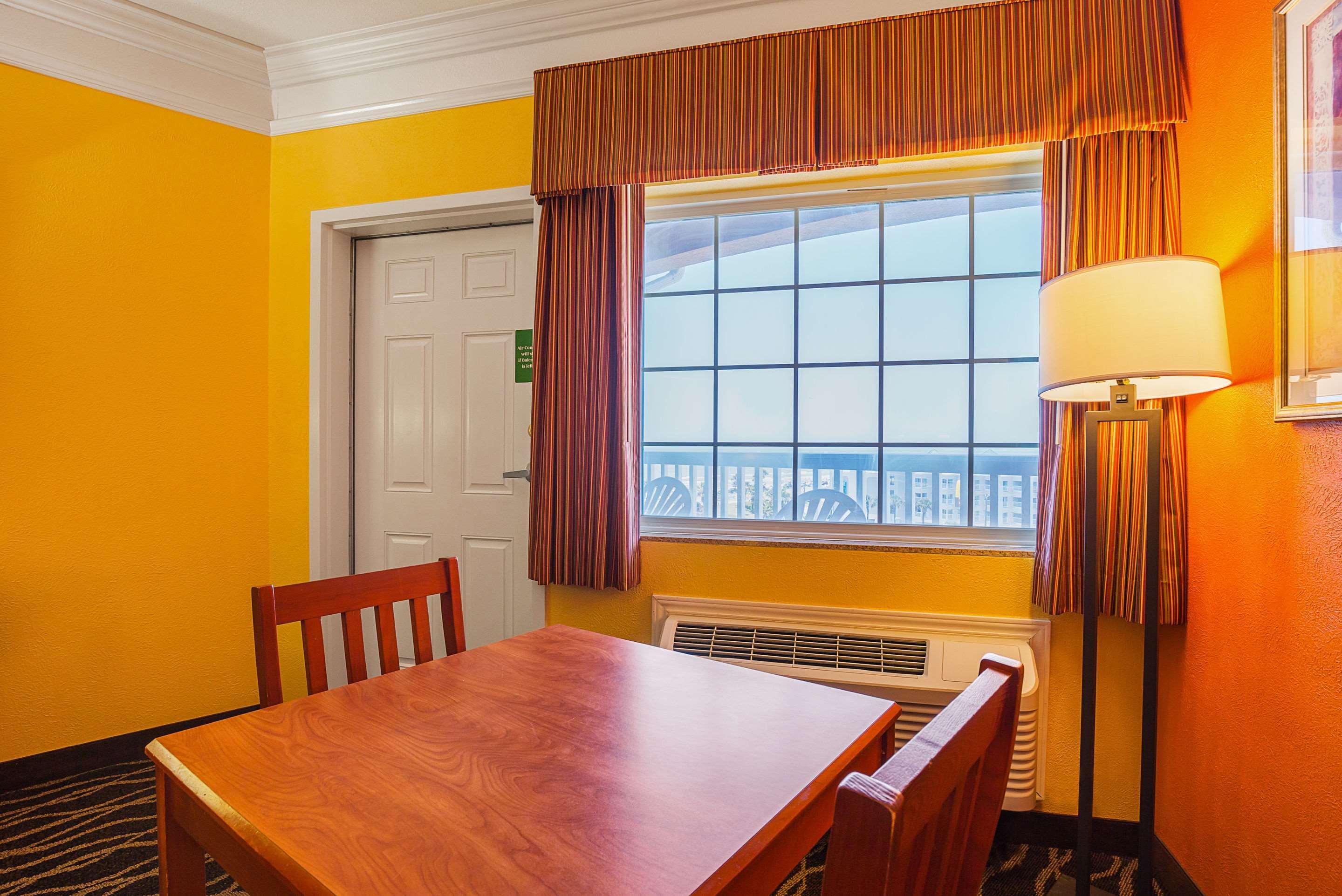 Quality Inn & Suites Galveston - Beachfront Eksteriør bilde