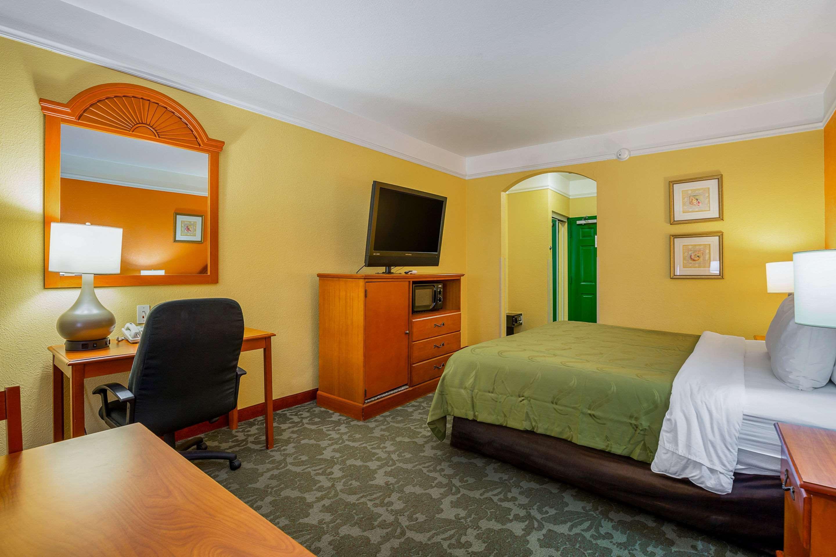 Quality Inn & Suites Galveston - Beachfront Eksteriør bilde