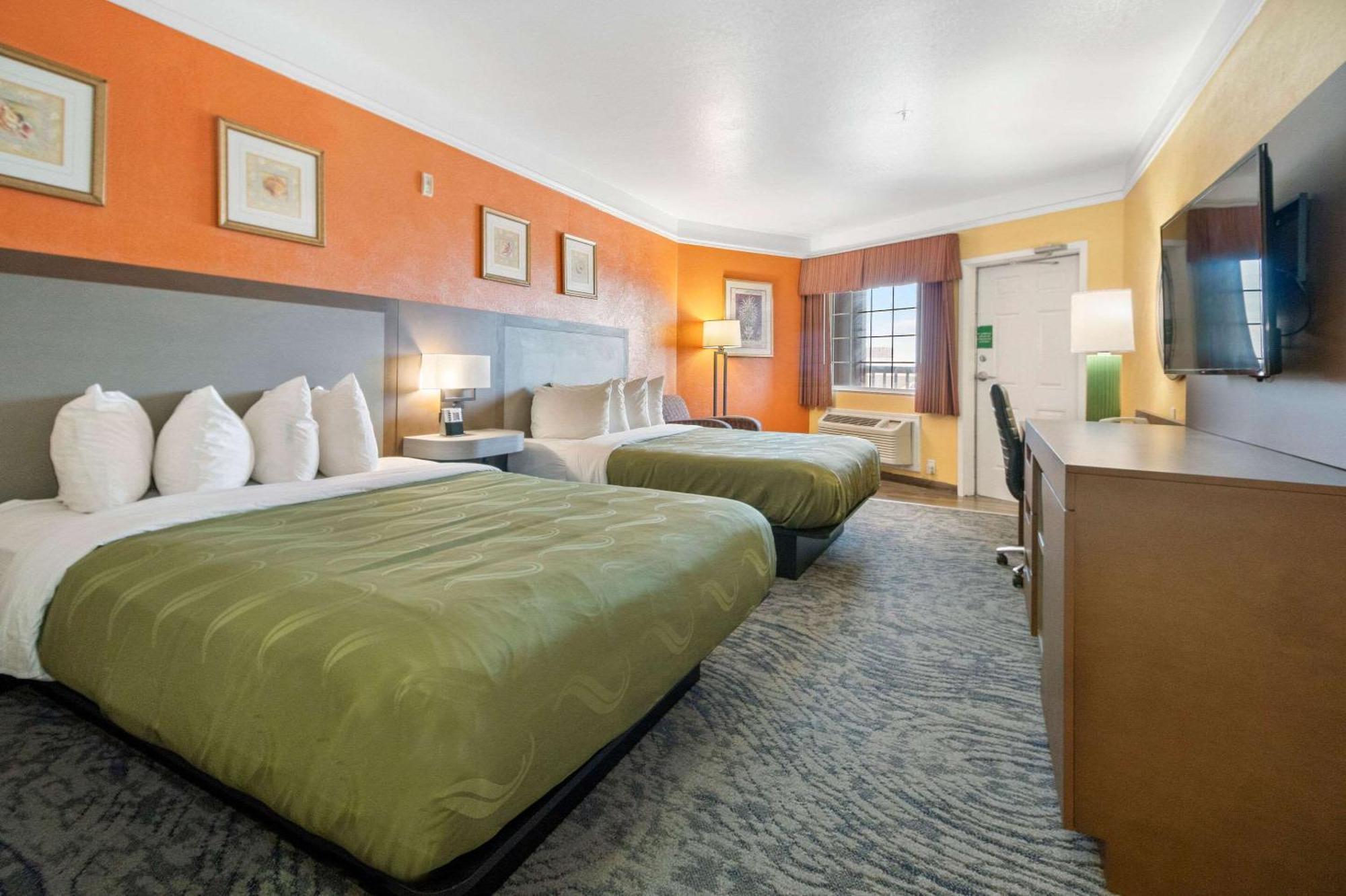 Quality Inn & Suites Galveston - Beachfront Eksteriør bilde