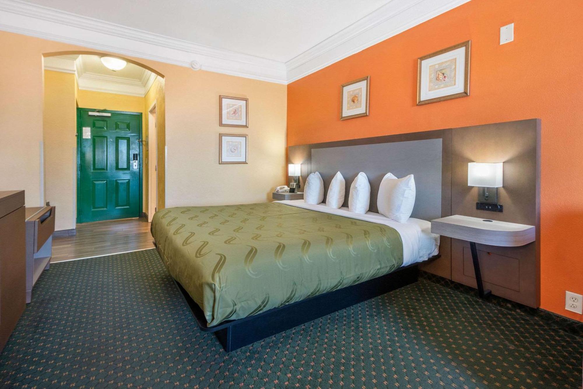 Quality Inn & Suites Galveston - Beachfront Eksteriør bilde