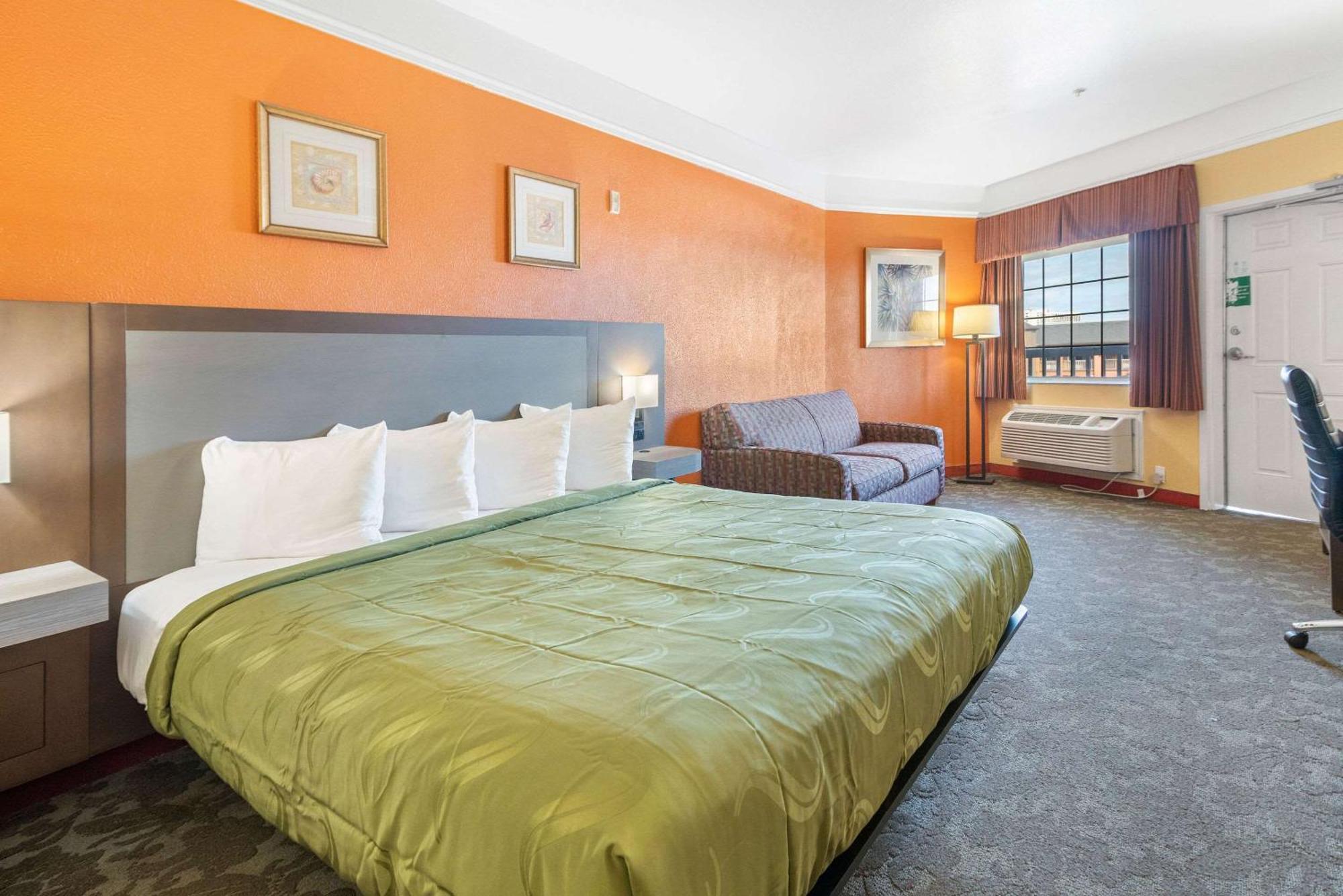 Quality Inn & Suites Galveston - Beachfront Eksteriør bilde