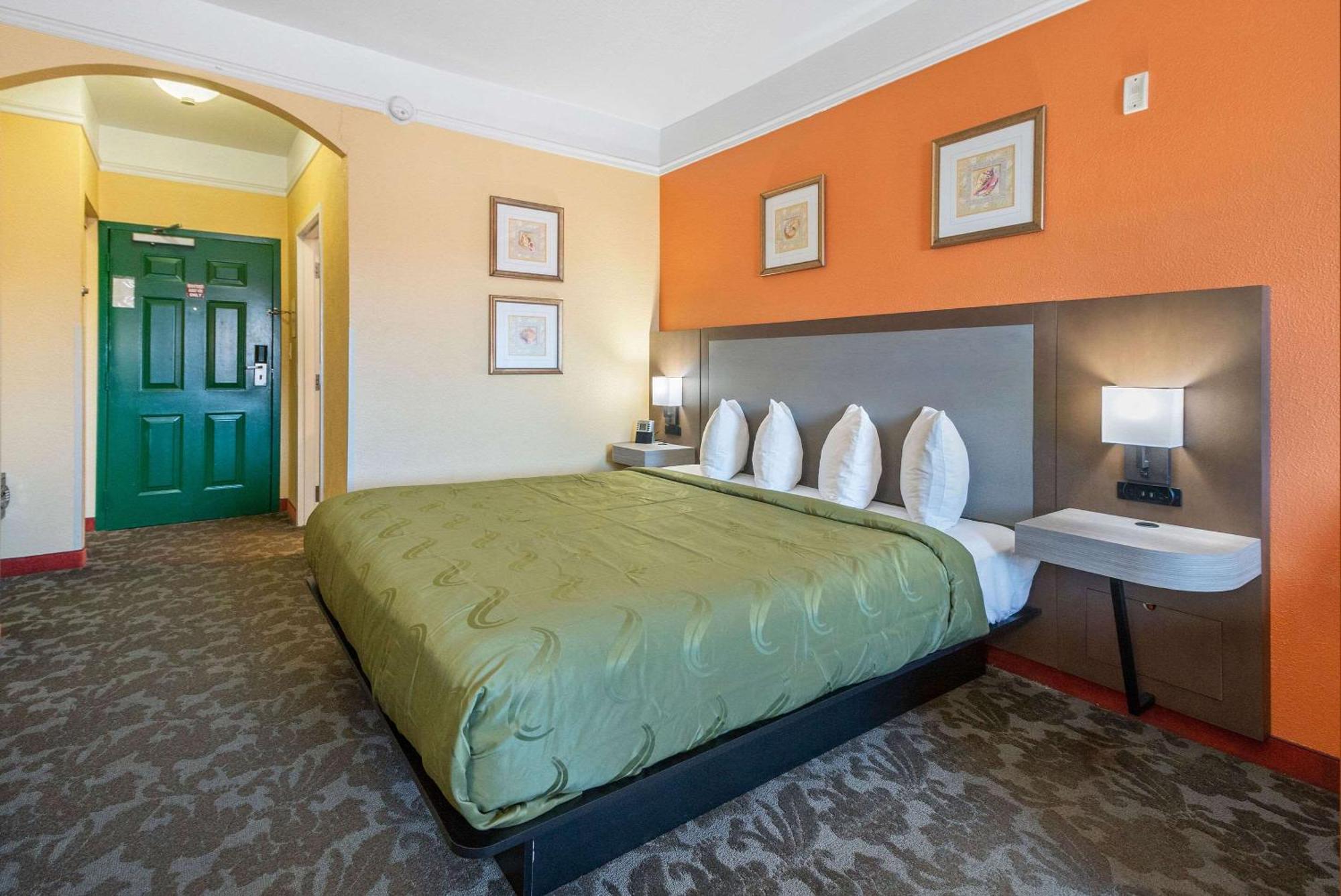 Quality Inn & Suites Galveston - Beachfront Eksteriør bilde